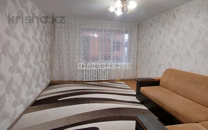 3-комнатная квартира, 60 м², 1/9 этаж помесячно, Есенжанова 3 - Омегаспорт нефтебаза омега 26 школа Уральск - изображение 1