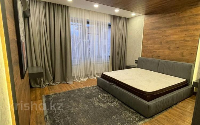4-комнатная квартира, 130 м², 2/3 этаж помесячно, Мкр Нурлытау, ул. 6-я 66 Almaty - photo 4