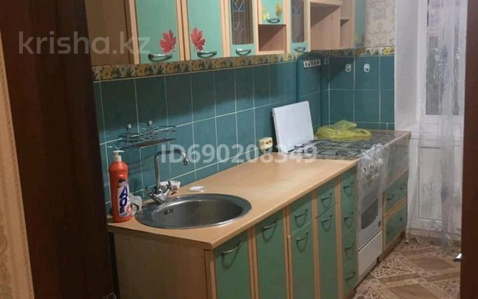 3-комнатная квартира, 60 м², 5/5 этаж помесячно, Абая 153 - ЦУМ, Март Костанай - изображение 8