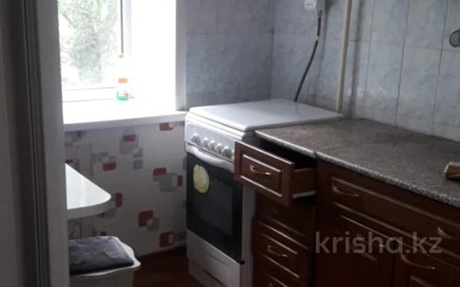 1-комнатная квартира, 31 м², 4/5 этаж помесячно, Чехова 19 Уральск - изображение 4