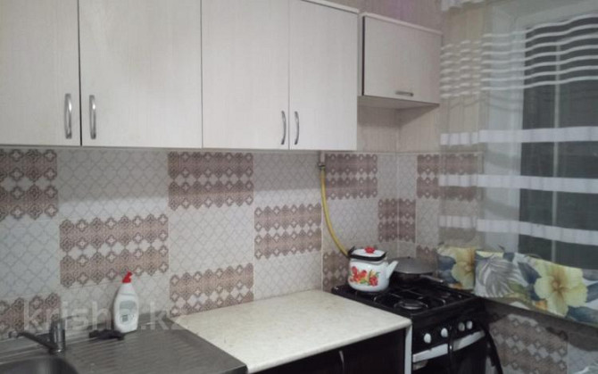 3-комнатная квартира, 80 м², 4/5 этаж помесячно, Казыбек би 142 Taraz - photo 5