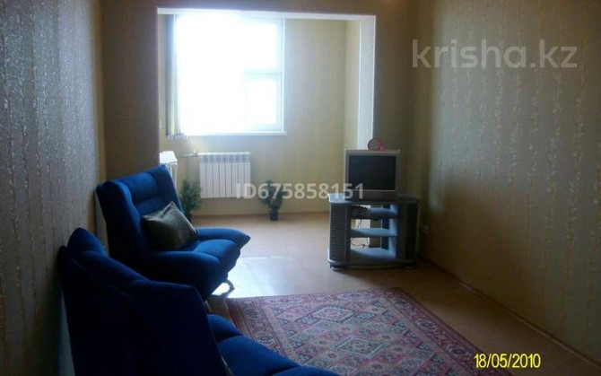 3-комнатная квартира, 68 м², 5/5 этаж помесячно, 6-й мкр 33 Актау - изображение 1
