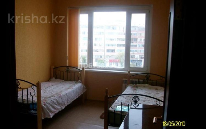3-комнатная квартира, 68 м², 5/5 этаж помесячно, 6-й мкр 33 Актау - изображение 2