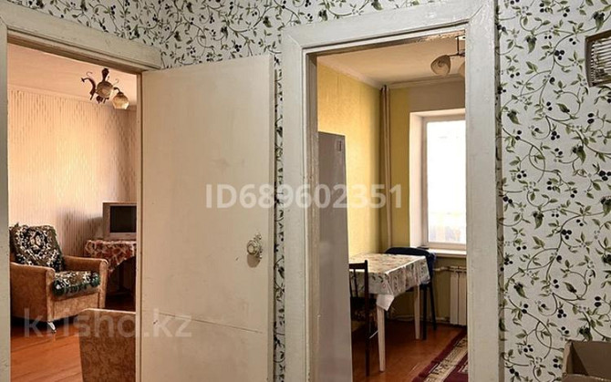 2-комнатная квартира, 49 м², 2/3 этаж помесячно, Аюченко Семей - изображение 2