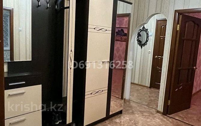 3-комнатная квартира, 70 м², 6/9 этаж помесячно, мкр 12 30 - Возле супермаркета Дина Актобе - изображение 6