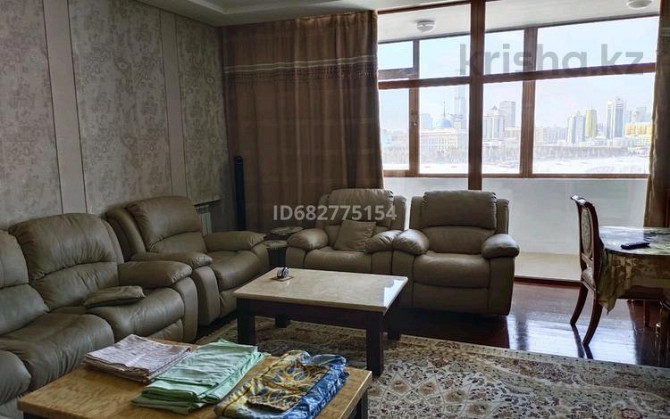 4-комнатная квартира, 218 м², 7/18 этаж помесячно, А Баитурсынова 1 Астана - изображение 2