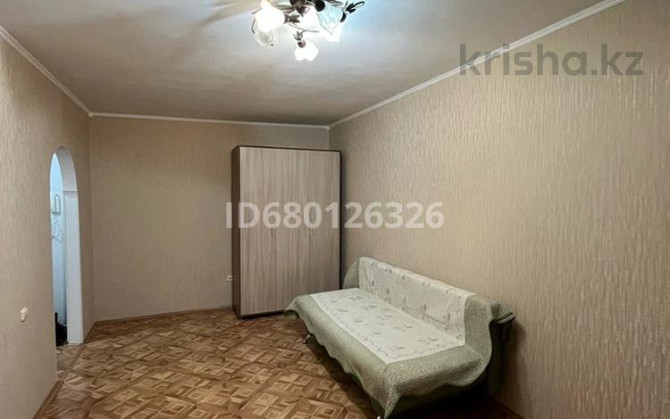 1-комнатная квартира, 34 м², 7/9 этаж помесячно, Кунаева 11 Уральск - изображение 8