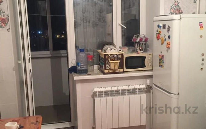 1-комнатная квартира, 42 м², 9/9 этаж помесячно, Микрорайон Аэропорт 1, Аэропорт 9 Костанай - изображение 2