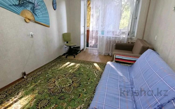 1-комнатная квартира, 31 м², 3/5 этаж помесячно, Карбышева 62/1 Уральск - изображение 3