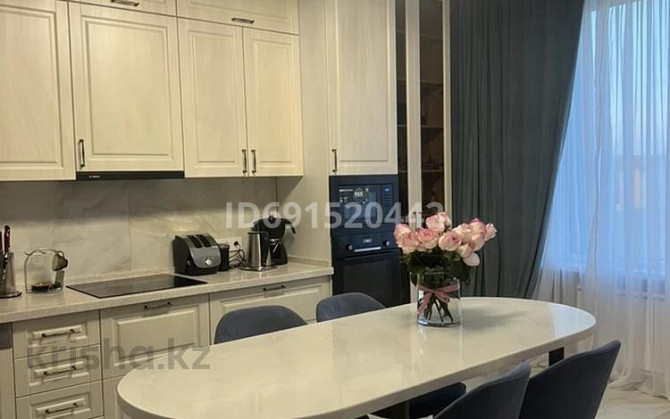 4-комнатная квартира, 138 м², 16/16 этаж помесячно, Розыбакиева 388 - Розыбакиева Альфараби Almaty - photo 1