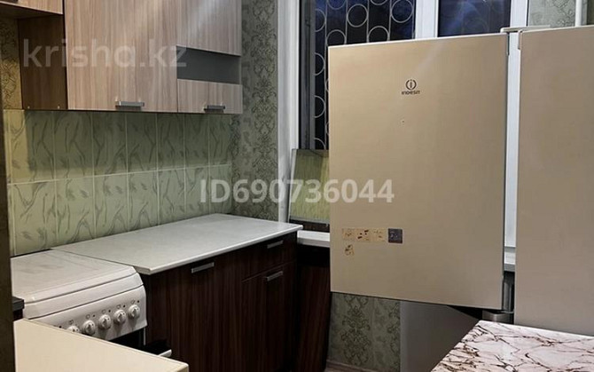 1-комнатная квартира, 30 м², 2/5 этаж помесячно, проспект Шакарима 97 Усть-Каменогорск - изображение 4