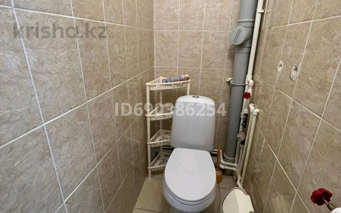 1-комнатная квартира, 44 м², 2/9 этаж помесячно, мкр. Алтын орда, Мкр. Батыс-2 - Рядом Назарбаевская Актобе - изображение 7
