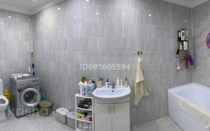 2-комнатная квартира, 81 м², 2/10 этаж помесячно, мкр. Алтын орда 58 - Возле обл ГАИ. напротив Тами  Актобе - изображение 4