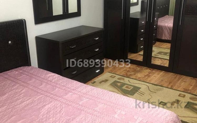 2-комнатная квартира, 67 м², 6/9 этаж помесячно, мкр 5, 5 микр 11б - Алия Молдагулова Aqtobe - photo 1