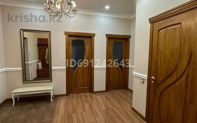 2-комнатная квартира, 100 м², 1/2 этаж помесячно, мкр 8, Газиза жубанова Актобе - изображение 1