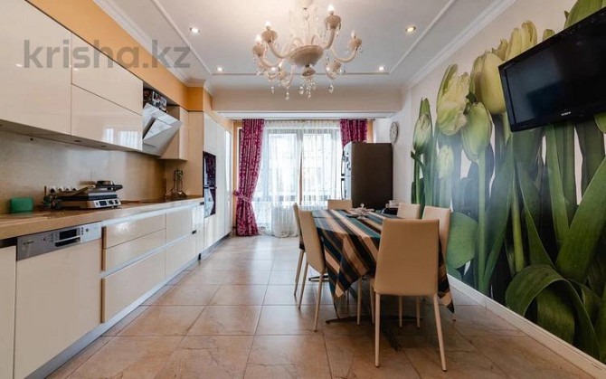 5-комнатная квартира, 217 м², 10/13 этаж помесячно, Ходжанова 77 Алматы - изображение 8