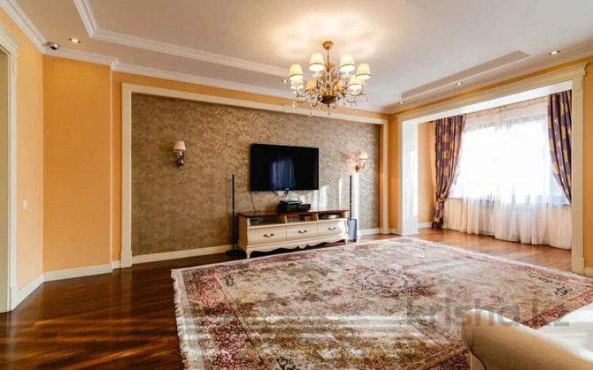 5-комнатная квартира, 217 м², 10/13 этаж помесячно, Ходжанова 77 Алматы - изображение 2