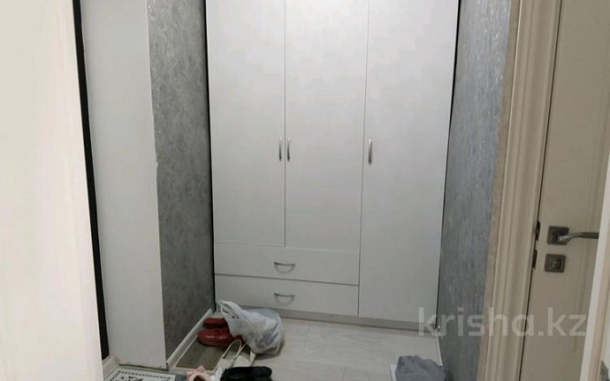 1-комнатная квартира, 35 м², 1/5 этаж помесячно, Сатпаева 15 Актобе - изображение 6