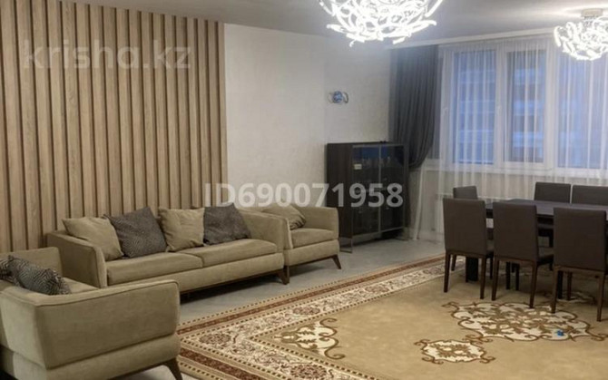 5-комнатная квартира, 220 м², 4/18 этаж помесячно, Алматы 11 - Туркестан Astana - photo 2