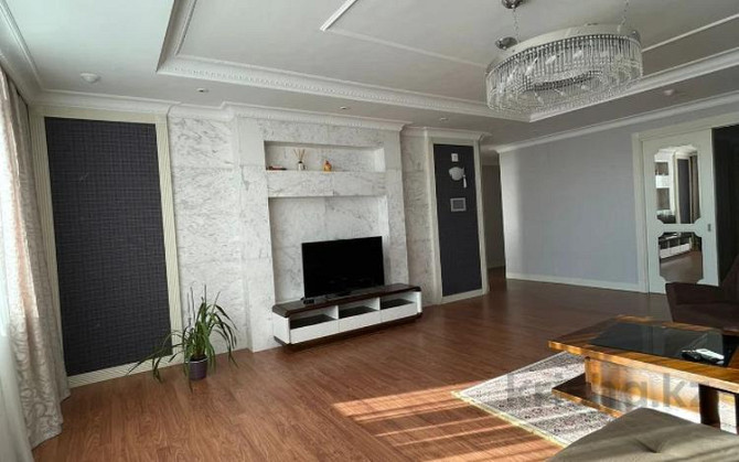 4-комнатная квартира, 165 м², 16/25 этаж помесячно, проспект Рахимжана Кошкарбаева 8 Астана - изображение 6