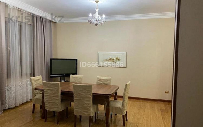 4-комнатная квартира, 220 м², 2/6 этаж помесячно, мкр Комсомольский, Кайыма Мухамедханова 7 Астана - изображение 5