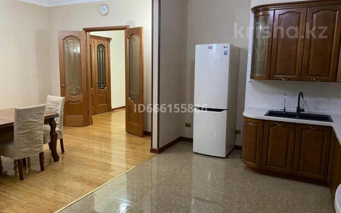 4-комнатная квартира, 220 м², 2/6 этаж помесячно, мкр Комсомольский, Кайыма Мухамедханова 7 Астана - изображение 3