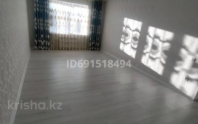2-комнатная квартира, 72 м², 5/10 этаж помесячно, мкр Кадыра Мырза-Али - NIS, Гимназия N42, гипермар Уральск - изображение 4
