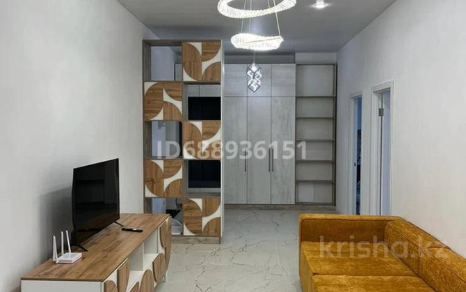 3-комнатная квартира, 81 м², 5/6 этаж помесячно, Ермекова 102 - Рядом 10-ая школа Karagandy - photo 1