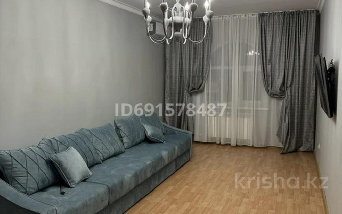 2-комнатная квартира, 67 м², 10/10 этаж помесячно, мкр Болашак, Бокенбай батыра 129к/к1 Актобе - изображение 1