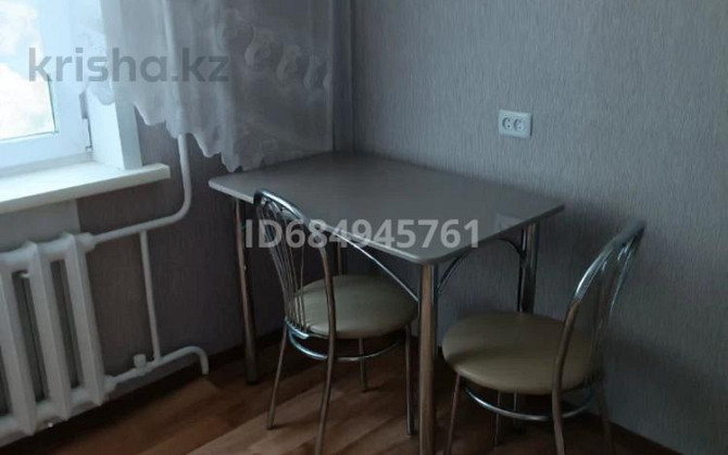 2-комнатная квартира, 52 м², 2/5 этаж помесячно, Победы 3 Петропавловск - изображение 3