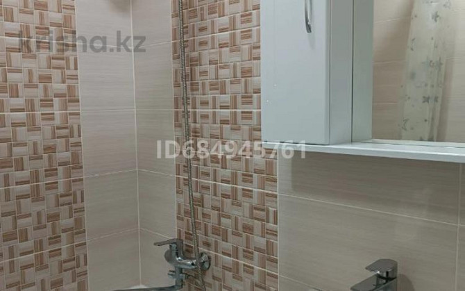 2-комнатная квартира, 52 м², 2/5 этаж помесячно, Победы 3 Петропавловск - изображение 1