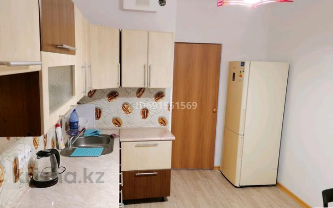 1-комнатная квартира, 42 м², 5/12 этаж помесячно, Жабаева 142 - Возле магазина Волна Петропавловск - изображение 2