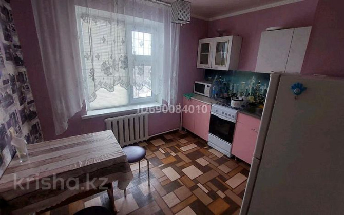 1-комнатная квартира, 30 м², 4/5 этаж помесячно, Хусаинова 131 Уральск - изображение 5