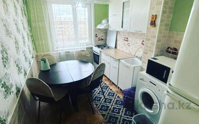 2-комнатная квартира, 45 м², 5/5 этаж помесячно, Ихсанова 87/1 Уральск - изображение 7