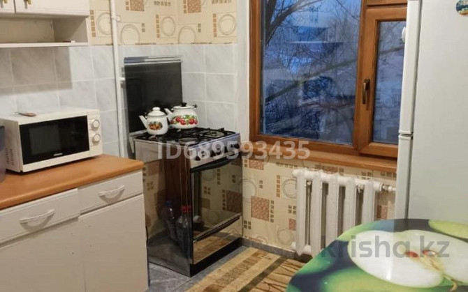 2-комнатная квартира, 45 м², 4/5 этаж помесячно, Абая 37 - Жунисова Oral - photo 4