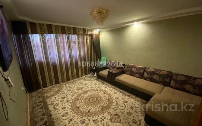 3-комнатная квартира, 68 м², 3/10 этаж помесячно, проспект Абая 71 - Рядом с галактикой Уральск - изображение 1