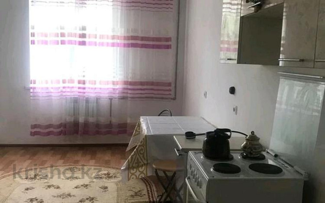 1-комнатная квартира, 42 м², 2/4 этаж помесячно, Машиностроителей 12 Усть-Каменогорск - изображение 7