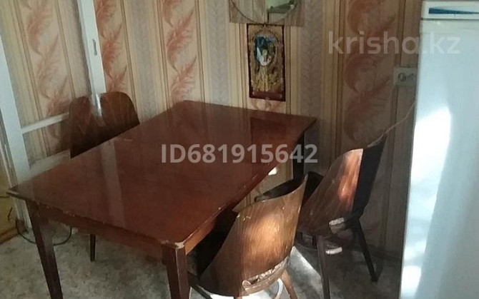 2-комнатная квартира, 54 м², 3/5 этаж помесячно, мкр 6, Абилкаир хана 60 корпус 2 60/2 Актобе - изображение 2