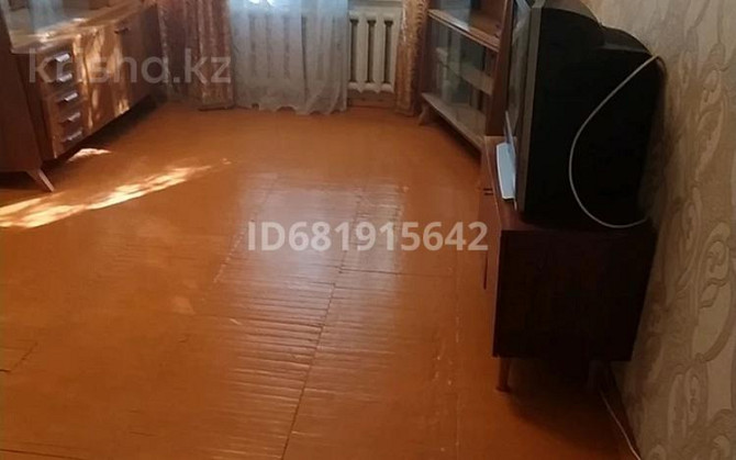 2-комнатная квартира, 54 м², 3/5 этаж помесячно, мкр 6, Абилкаир хана 60 корпус 2 60/2 Актобе - изображение 5