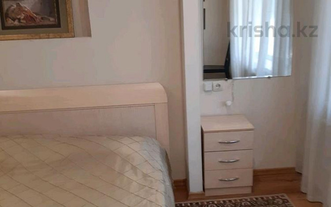 4-комнатная квартира, 95 м², 2/4 этаж помесячно, Тулебаева 24 - Маметова Almaty - photo 5