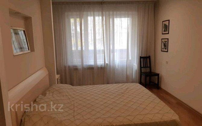 4-комнатная квартира, 95 м², 2/4 этаж помесячно, Тулебаева 24 - Маметова Almaty - photo 7