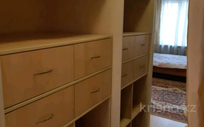 4-комнатная квартира, 95 м², 2/4 этаж помесячно, Тулебаева 24 - Маметова Almaty - photo 8