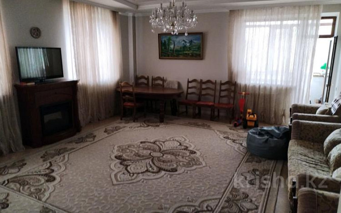 4-комнатная квартира, 160 м², 2/5 этаж помесячно, мкр Комсомольский, Жубан Ана 9 - Баня Керемет Астана - изображение 4