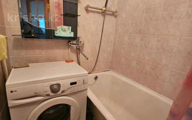 3-комнатная квартира, 63 м², 4/5 этаж помесячно, Шухова Petropavlovsk - photo 5