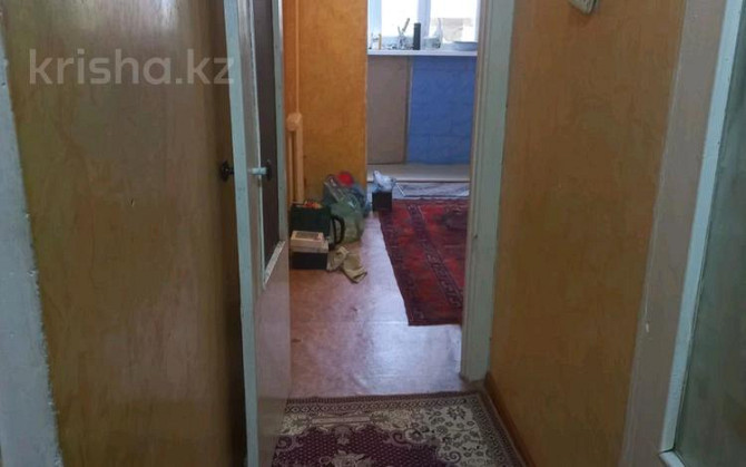 1-комнатная квартира, 40 м², 1/5 этаж помесячно, мкр Восток 11 - Рыскулова Shymkent - photo 4