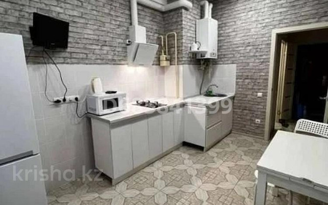 1-комнатная квартира, 35 м², 6 этаж помесячно, улица жамбыл жабаева Петропавловск - изображение 2