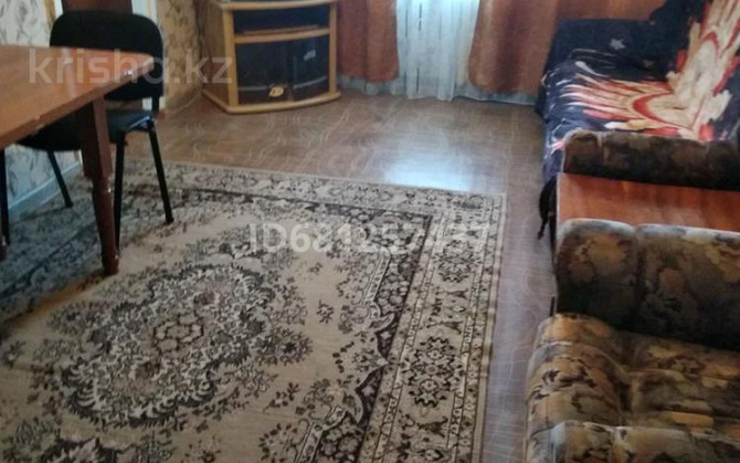 2-комнатная квартира, 42 м², 4/5 этаж помесячно, Казахстан 31 - Тохтарова Усть-Каменогорск - изображение 1