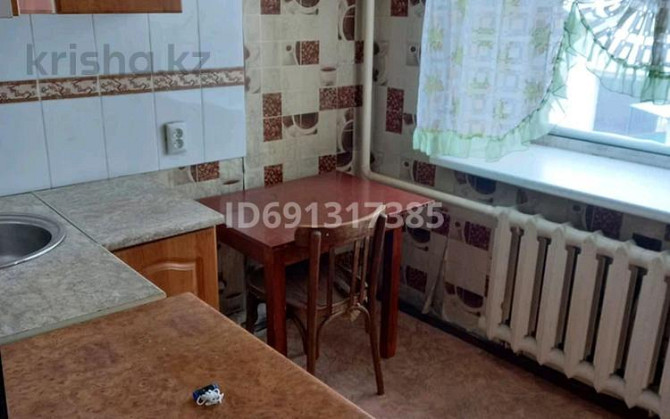 1-комнатная квартира, 38 м², 3/3 этаж помесячно, Микрорайон горный 16 Щучинск - изображение 1