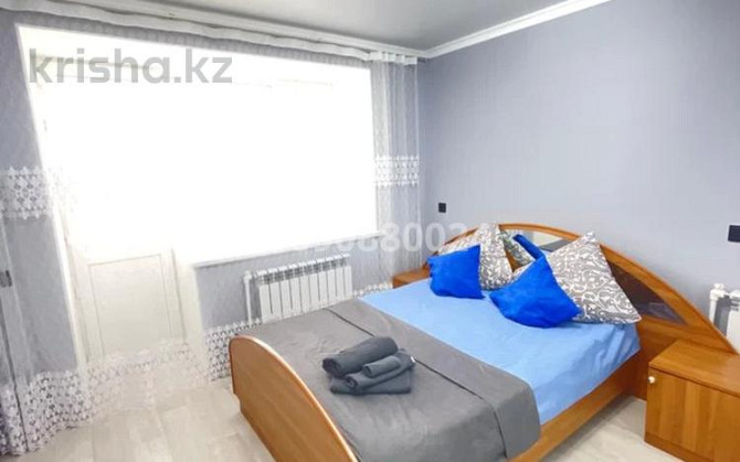 2-комнатная квартира, 80 м², 9/10 этаж помесячно, мкр. Алтын орда, Санкибай батыра 40в - Сзади гипер Актобе - изображение 5