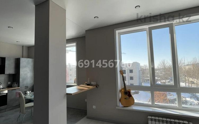 1-комнатная квартира, 64 м², 3/9 этаж помесячно, Есенжанова 3/2 - Железнодорожной больницы Oral - photo 1